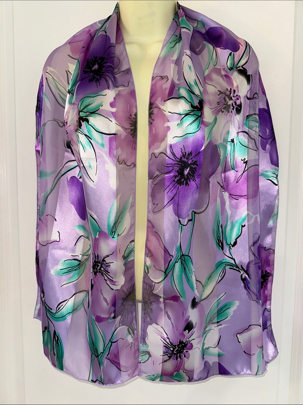 Vintage Apexx‎ Collection Purple & Green Floral Print Long Silk Feel Scarf
